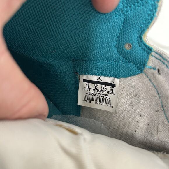 Nike Air Jordan 1 Retro OG High “Turbo Green” 2019 - Picture 9 of 9